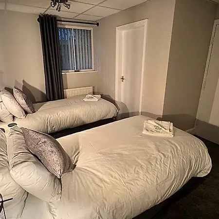 New Masons Arms 3*